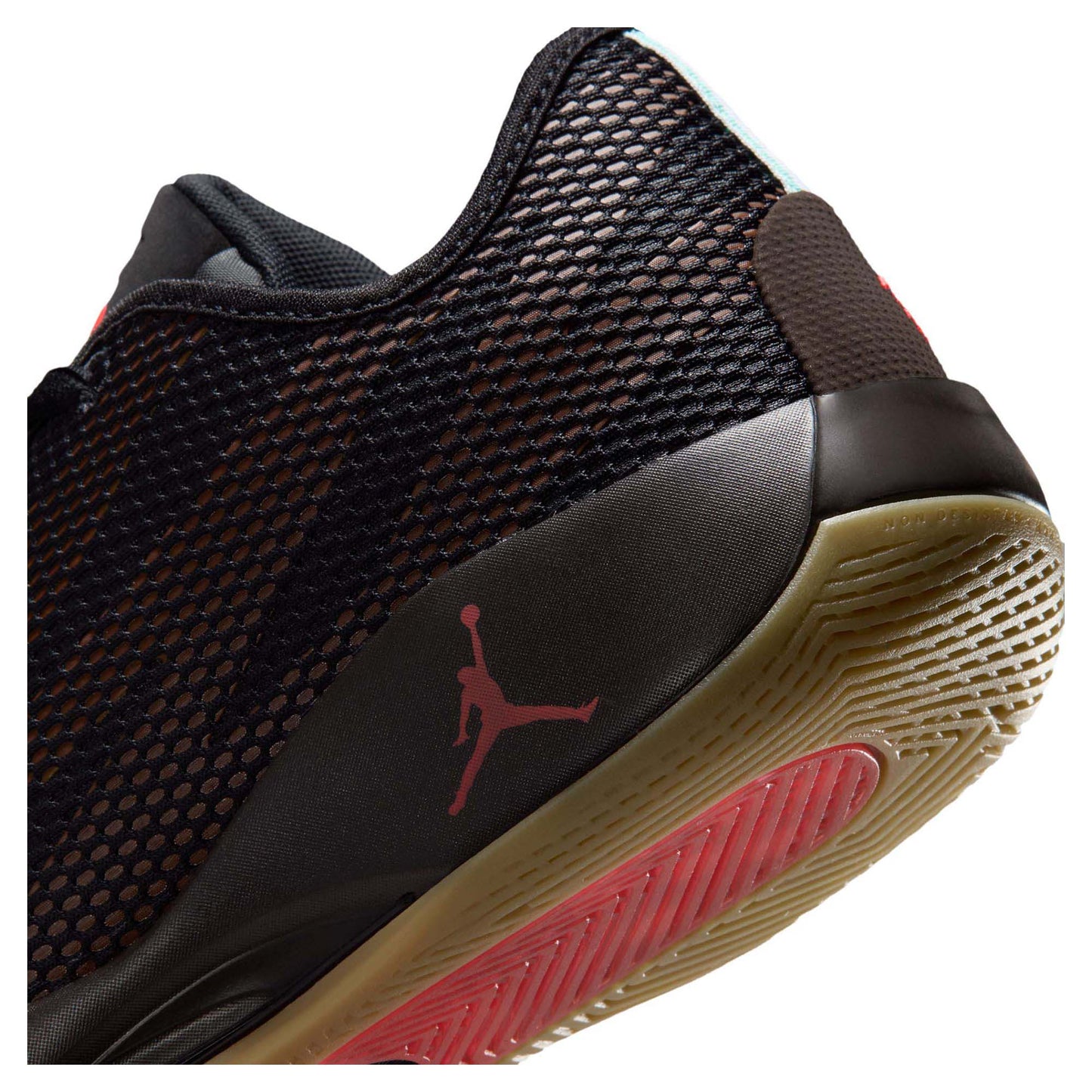 Luka 77 Men's Basketball Shoes