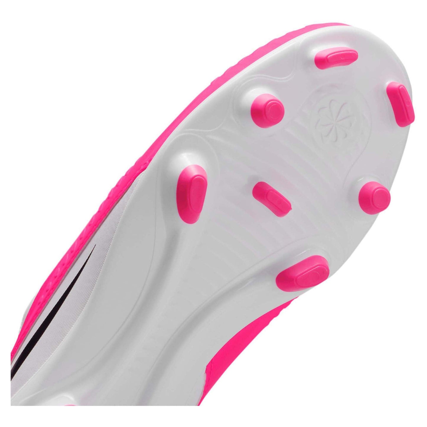 Jr. Phantom 6 Club Multi Ground Low-Top Junior's Football Boots