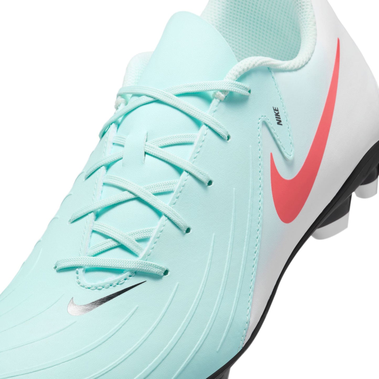 Phantom GX 2 Club MG Low-Top Men's Football Boots