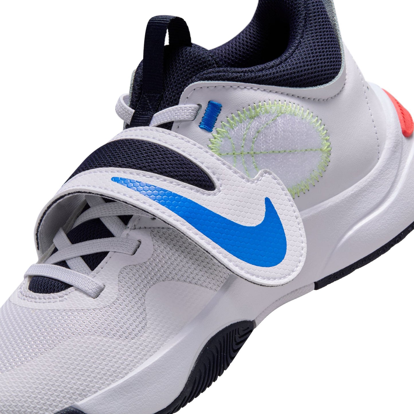 Team Hustle D 11 Junior's Basketball Shoes