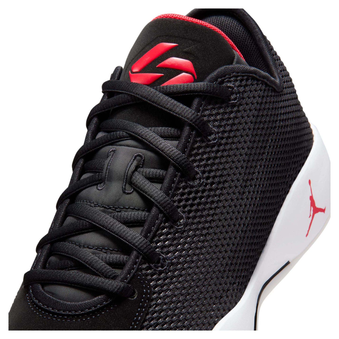 Luka 77 Men's Basketball Shoes
