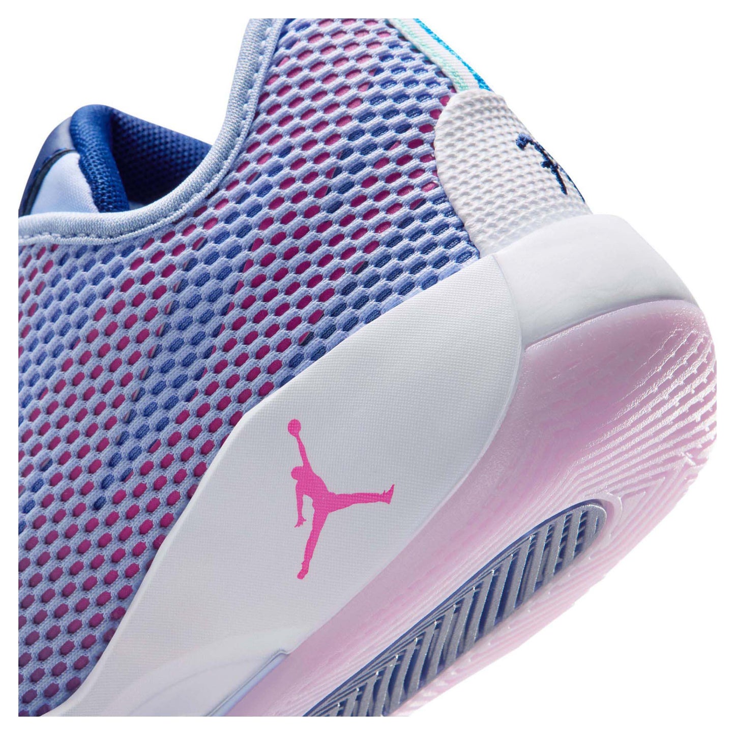 Luka Doncic 77 Junior's Basketball Shoes