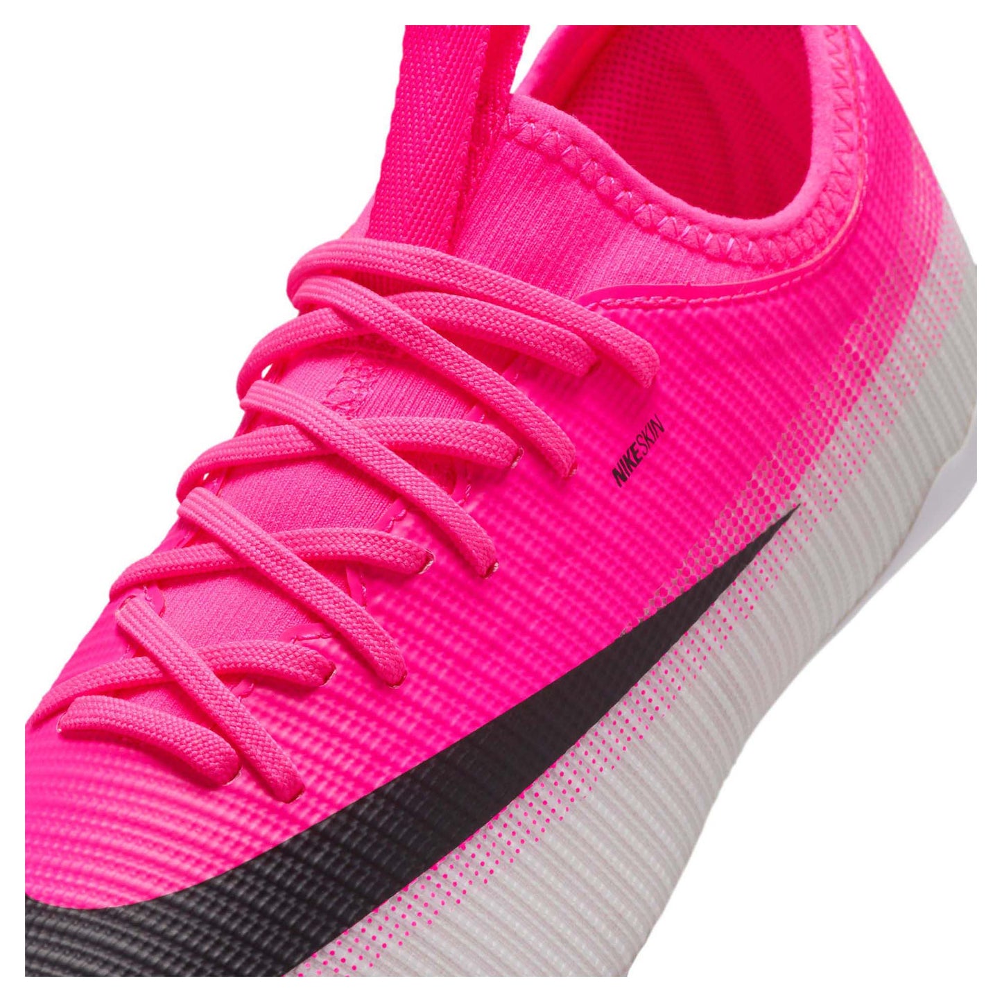 Jr. Mercurial Vapor 17 Academy Multi Ground Low-Top Junior's Football Boots