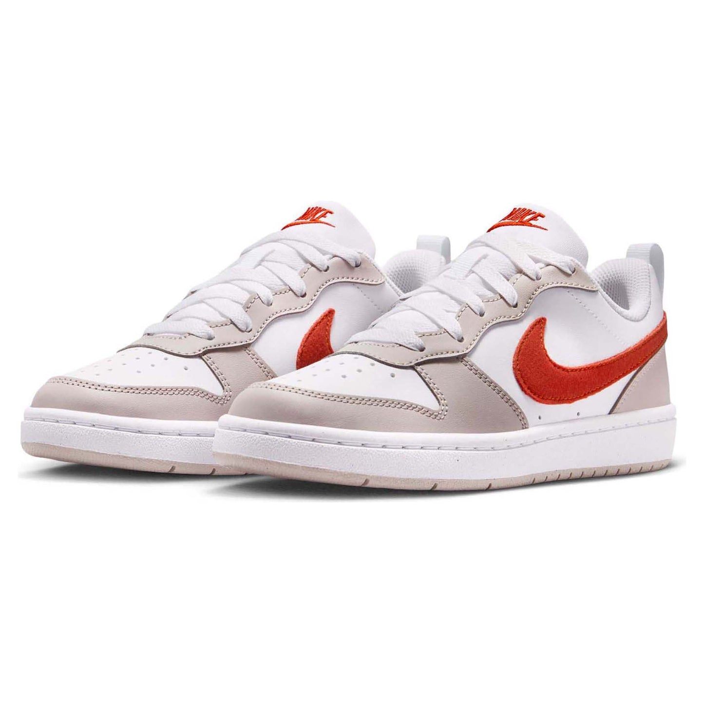 Court Borough Low Essential+ Junior's Sportswear Shoes