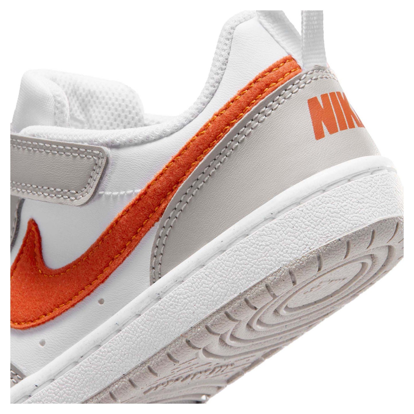 Court Borough Low Essential+ Kid's Sportswear Shoes