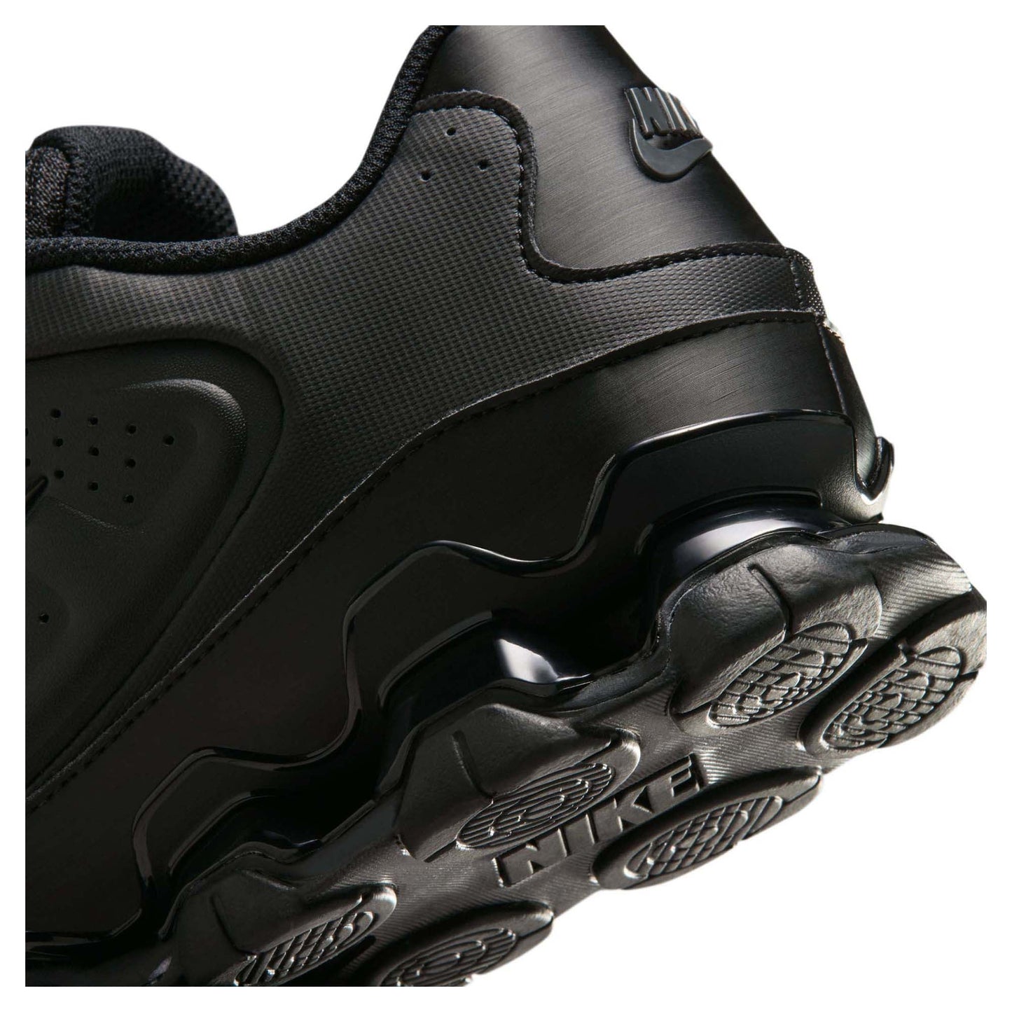 Reax 8 Men's Sportswear Shoes