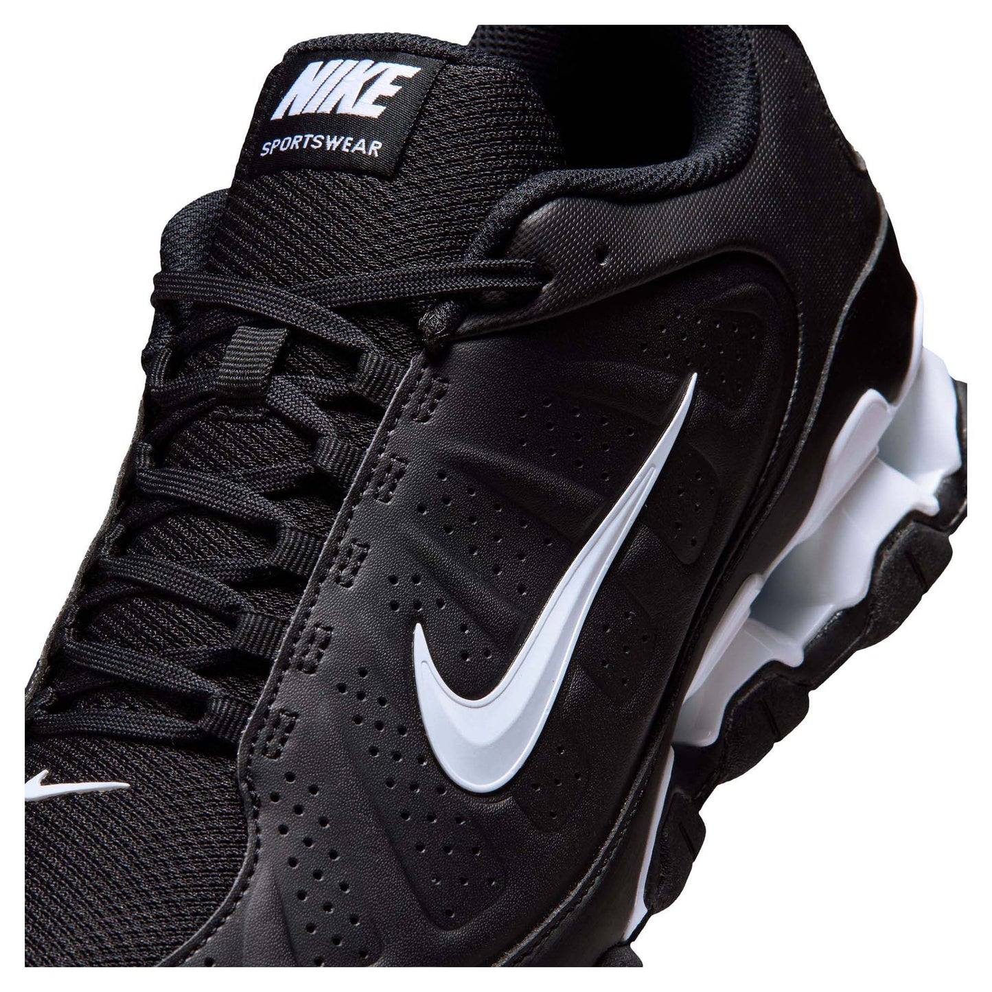 Reax 8 Men's Sportswear Shoes
