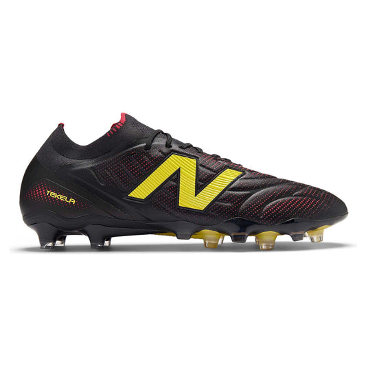 Tekela Elite Low V5 Firm Ground Football Boots (Width D)