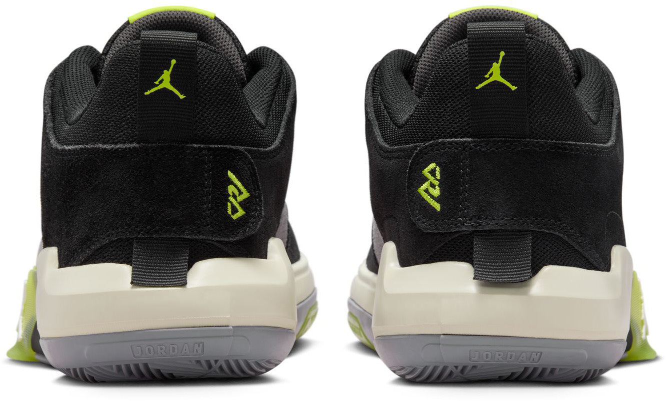 One Take 5 Men's Basketball Shoes
