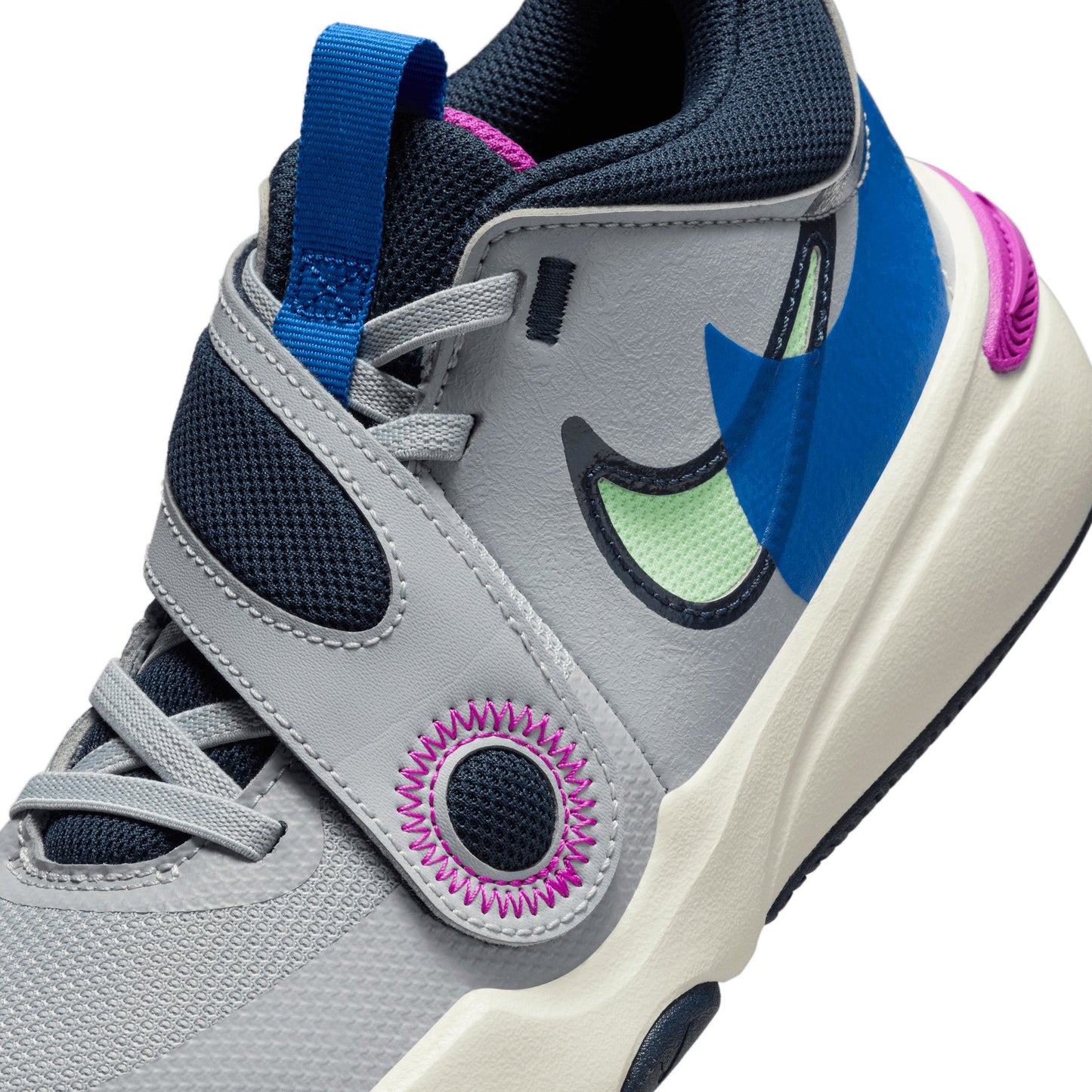 Team Hustle D 11 SE Junior's Basketball Shoes