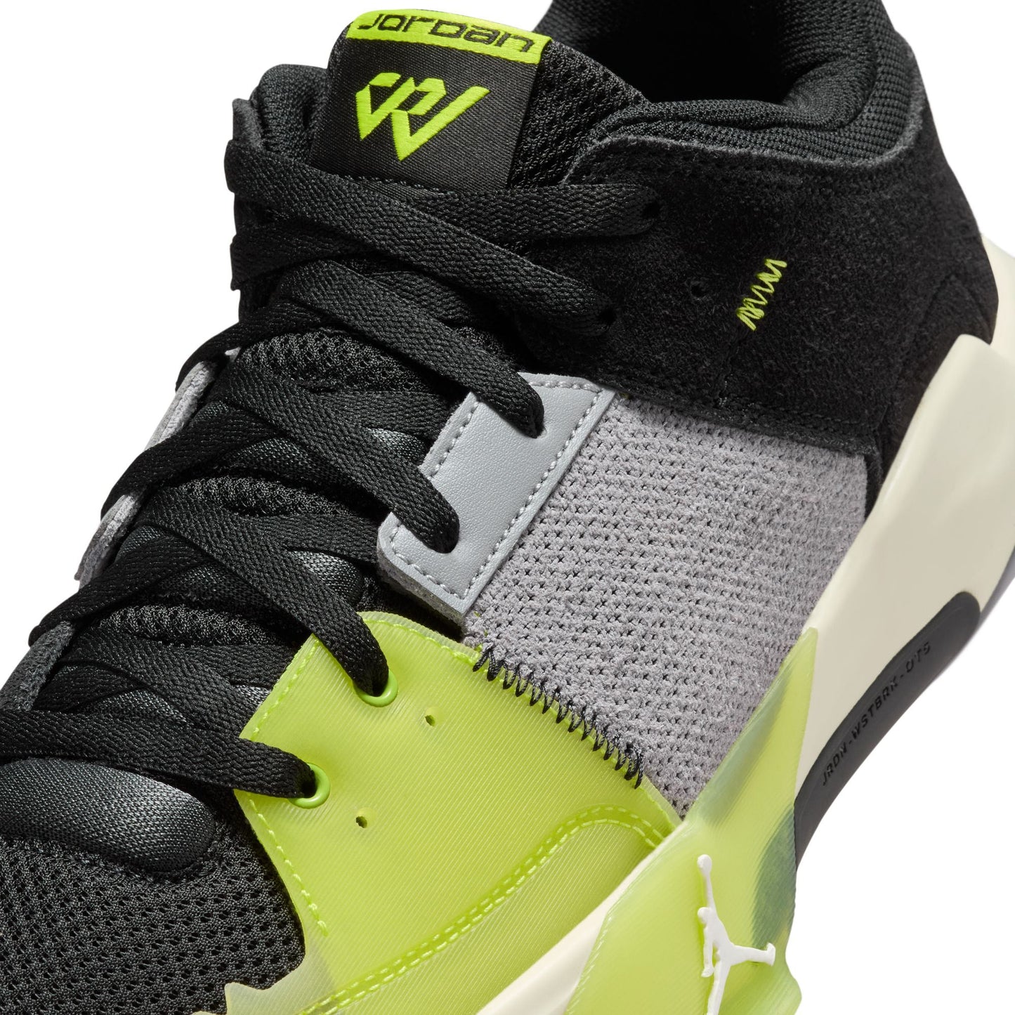 One Take 5 Men's Basketball Shoes